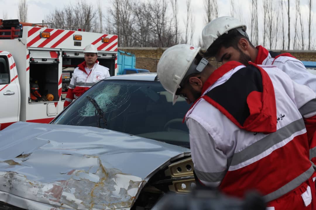 ارائه خدمات امدادی نجاتگران هلال احمر به بیش از 1700 حادثه دیده در زنجان