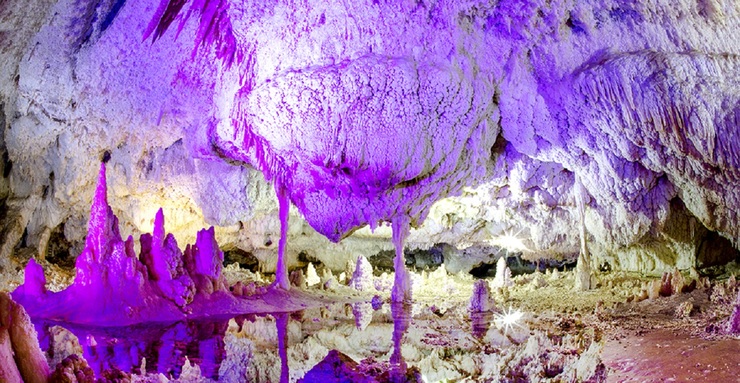 کتله خور زیباترین غار آهکی جهان در شهر زنجان