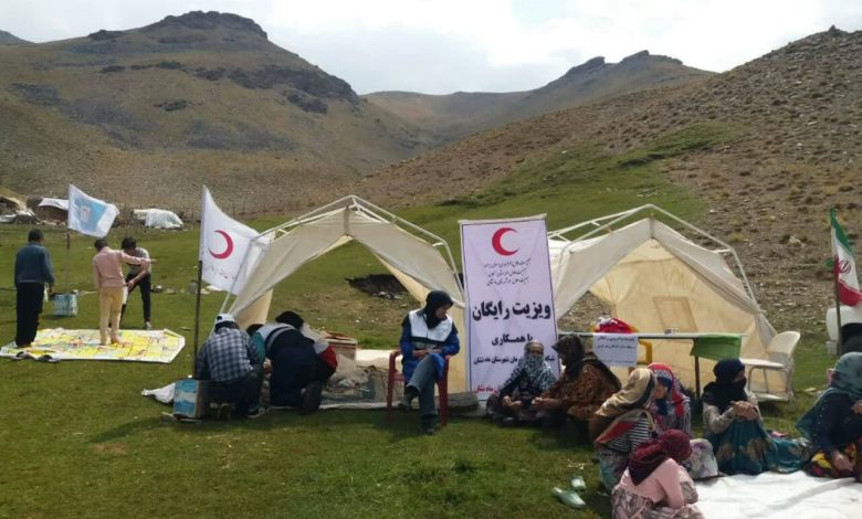 هلال احمر ماهنشان در ییلاق قارقالان برای 35 عشایر خدمات درمانی داد